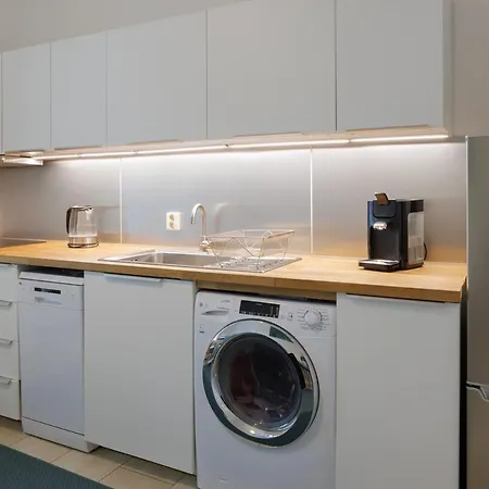 Charming In Shared In Berlin-kreuzberg *