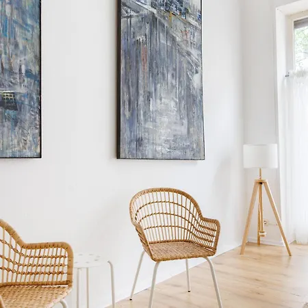 Charming In Shared In Berlin-kreuzberg Berlin